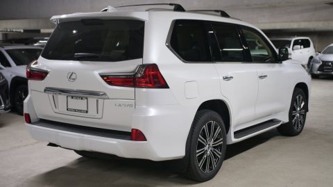 2020 model Lexus LX 570 4wd Suv Luxury Full option Petrol v8 1
