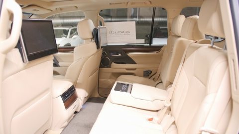 2020 model Lexus LX 570 4wd Suv Luxury Full option Petrol v8 3