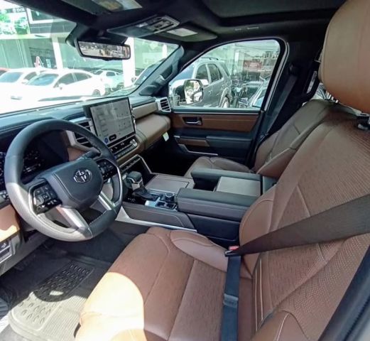 Toyota Tundra 2022 Model 3