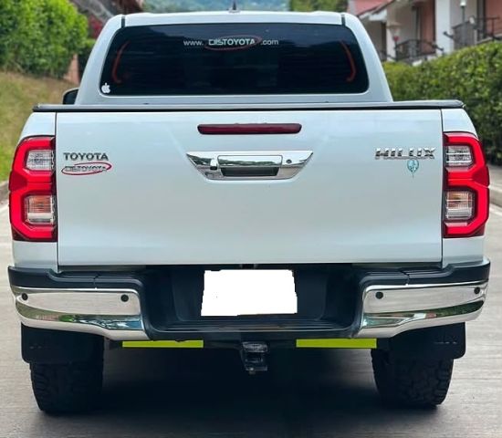 Toyota Hilux 2023 6